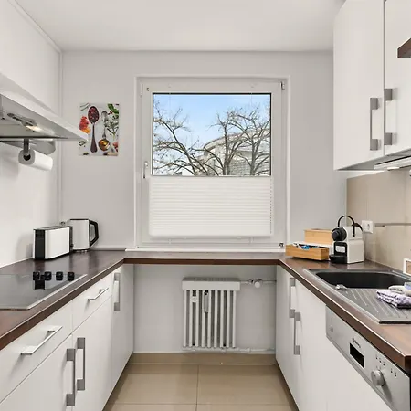 Free Living - Jungle Design Apartments, Zentrum, Parkplatz, Kueche, Wlan Wolfsburg Exterior photo