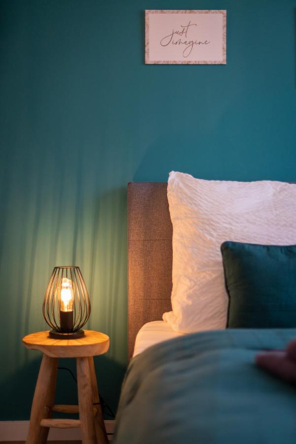 Free Living - Jungle Design Apartments, Zentrum, Parkplatz, Kueche, Wlan Apartment Wolfsburg